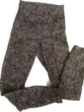Lululemon Align Leggings Size 4 Gray Tie Dye High Rise